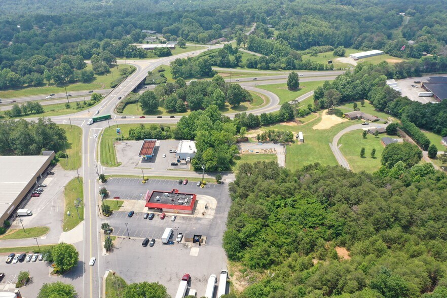 More Photos Of 324 S Center St, Hildebran Fast Food For Sale