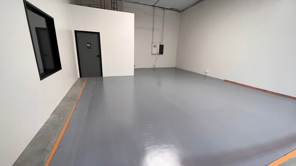 More Photos Of 1745 W 182nd St, Gardena Warehouse For Lease