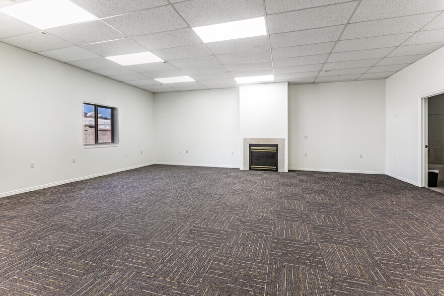 More Photos Of 4116 W 5800 N, Mountain Green Light Manufacturing For Lease