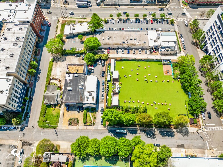 More Photos Of 333 Buckhead Ave NE, Atlanta Freestanding For Lease