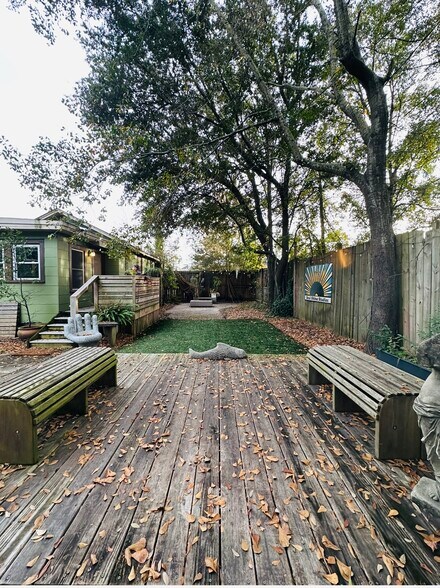 More Photos Of 1478 Remount Rd, Charleston General Retail For Sale