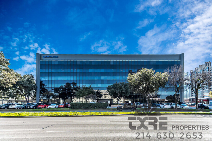 Primary Photo Of 1250 W Mockingbird Ln, Dallas Office For Lease