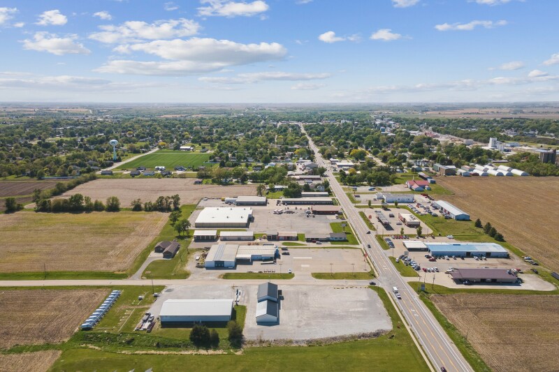 More Photos Of 214 S Airport Rd, Washington General Retail For Sale
