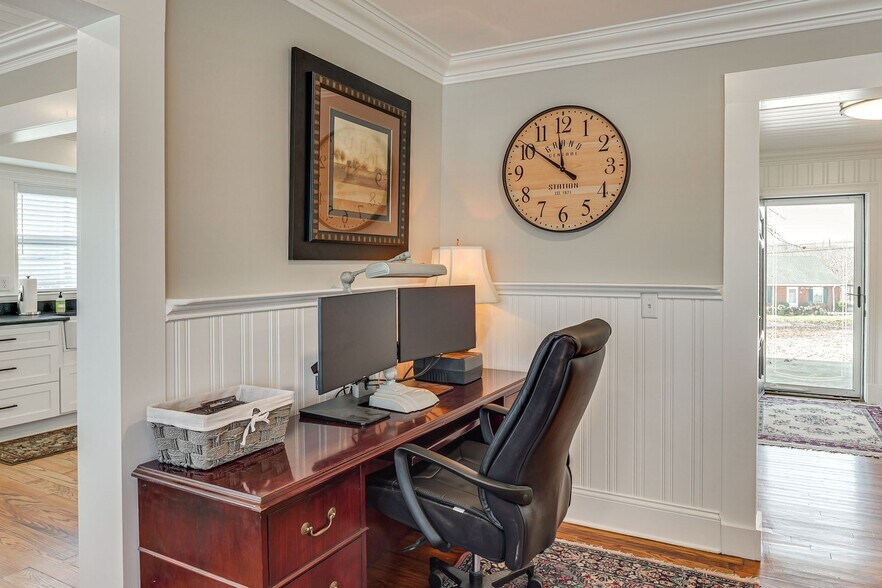 More Photos Of , Lewisburg Specialty For Sale