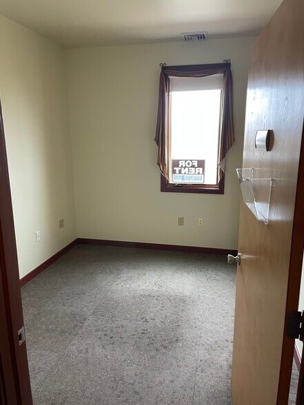 More Photos Of 14135 Kutztown Rd, Fleetwood Medical For Lease
