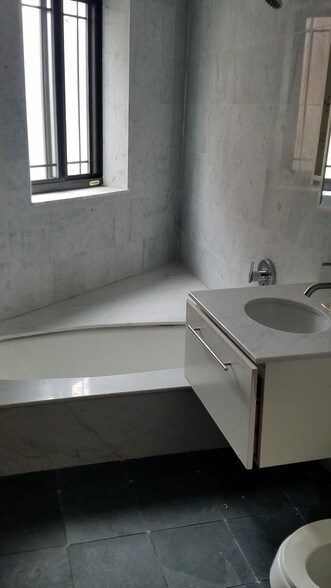 More Photos Of 79-39 Calamus Ave, Elmhurst Apartments For Sale