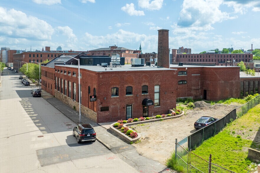 More Photos Of 95-99 Prescott St, Worcester Flex For Lease