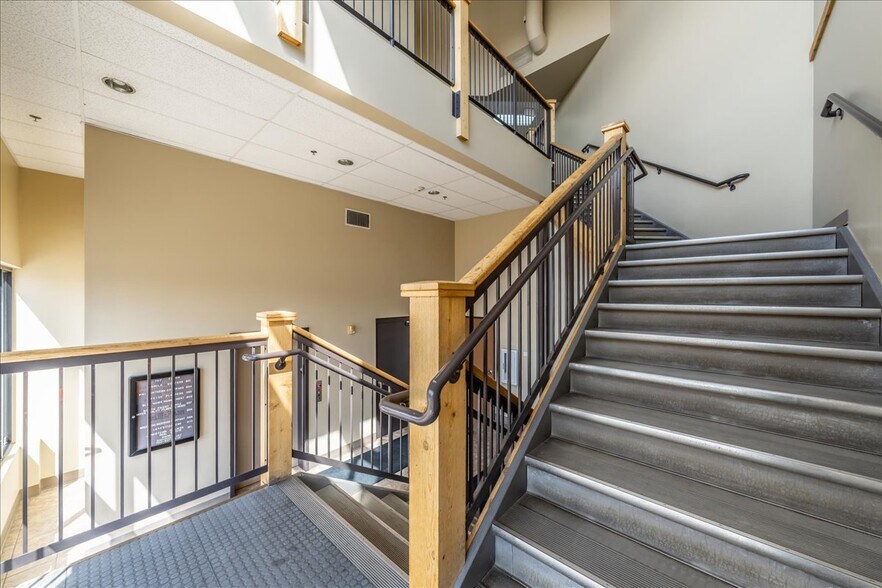 More Photos Of 257 Johnstown Center Dr, Johnstown Storefront Retail Office For Sale