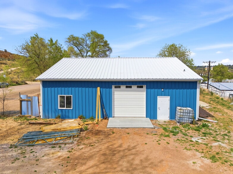 More Photos Of 627 S 31st St, Colorado Springs Light Manufacturing For Sale
