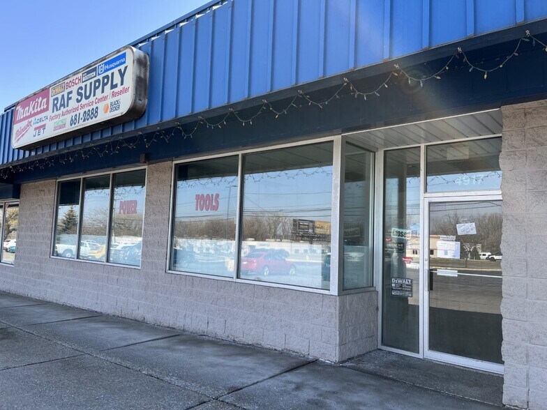 More Photos Of 4911-4939 Genesee St, Cheektowaga Unknown For Lease