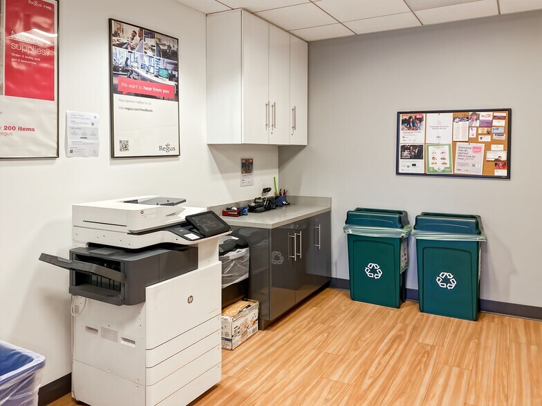 More Photos Of 111 W Ocean Blvd, Long Beach Coworking Space