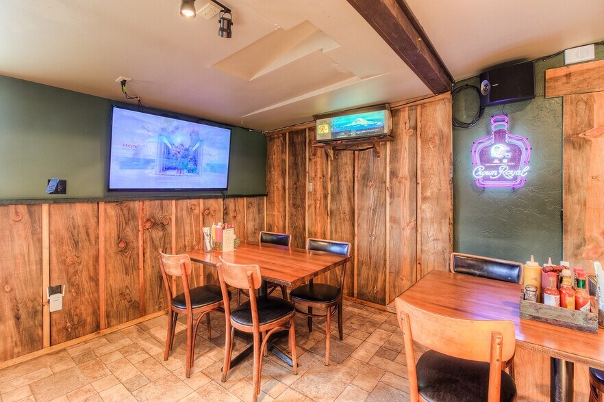 More Photos Of 8590 WA-410, Naches Convenience Store For Sale