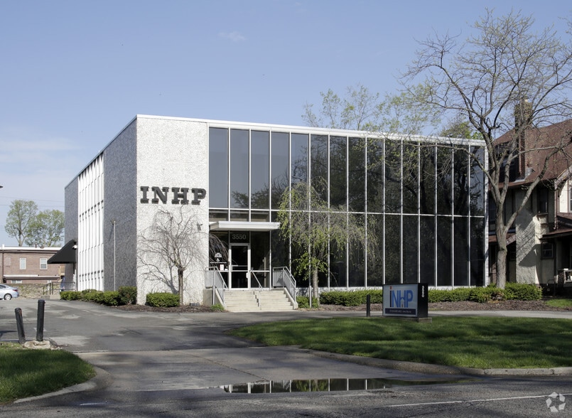 Primary Photo Of 3550 N Washington Blvd, Indianapolis Medical For Lease