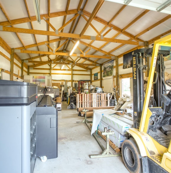 More Photos Of 5984 Wylie Ave, Hickory Grove Manufacturing For Sale