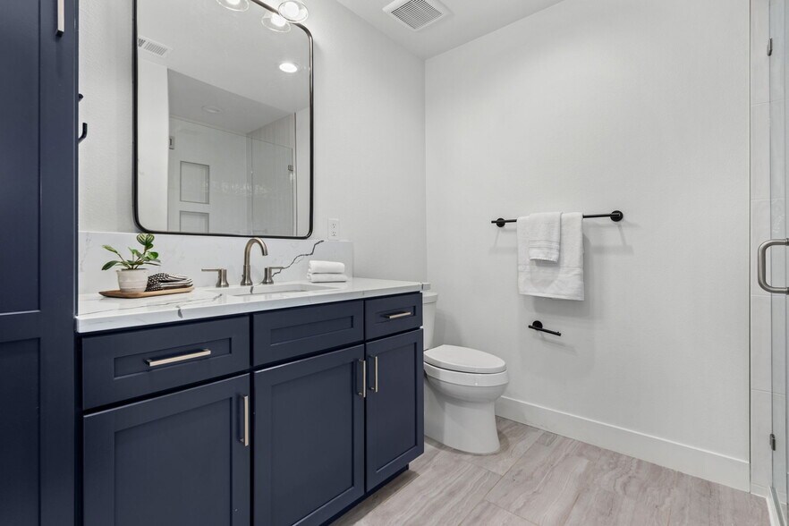 More Photos Of 310 E Prospect Rd, Fort Collins Office For Sale