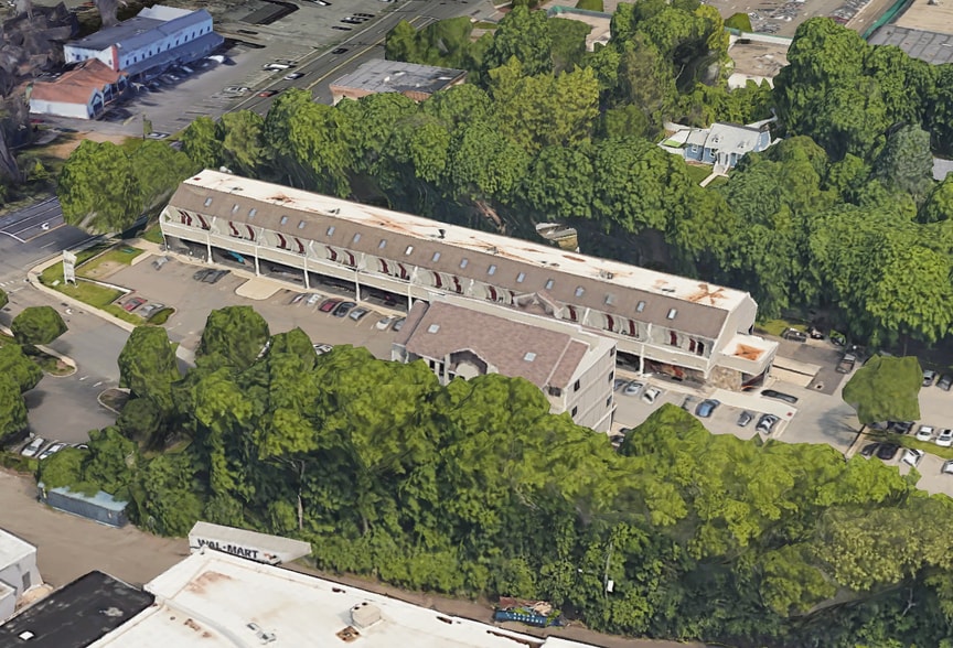 More Photos Of 666 Main Ave, Norwalk Storefront Retail Office For Sale