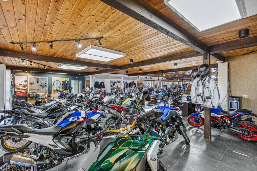 More Photos Of 1435 Wadsworth Blvd, Lakewood Storefront For Sale