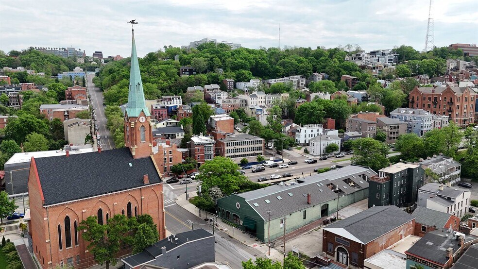 More Photos Of 1420 Sycamore St, Cincinnati Office For Sale