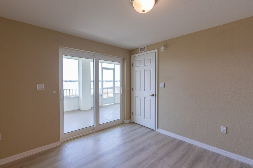 More Photos Of 1900 Oasis Blvd, Sebring Land For Sale