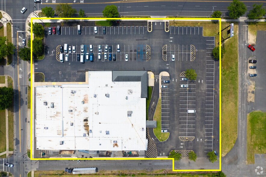 More Photos Of 76 W Landis Ave, Vineland Storefront Retail Office For Sale