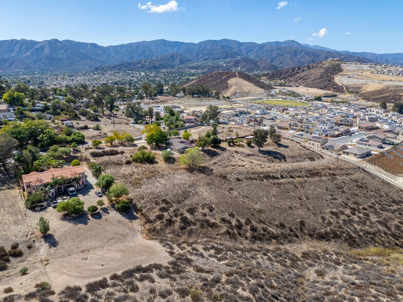 More Photos Of 378-063-016, Lake Elsinore Land For Sale