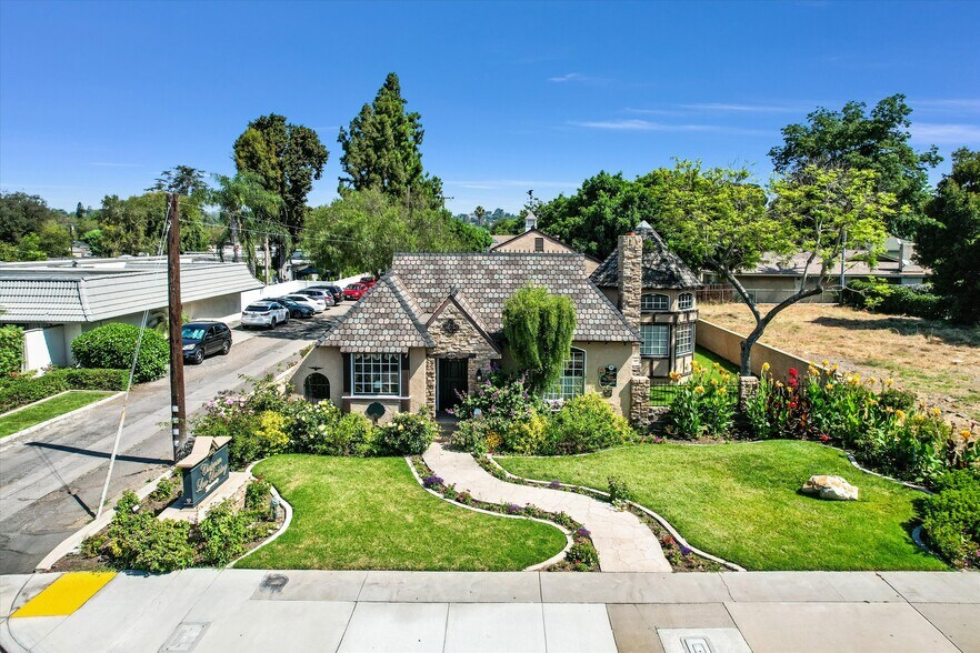 More Photos Of 1953 E Chapman Ave, Fullerton Medical For Sale