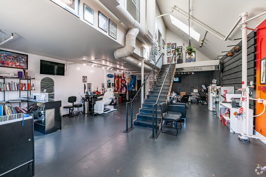 More Photos Of 1450-1470 W 9th St, Upland Loft Creative Space For Sale