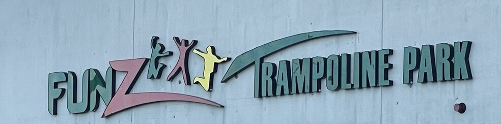 Primary Photo Of 846 N Main St, Brockton Unknown For Lease