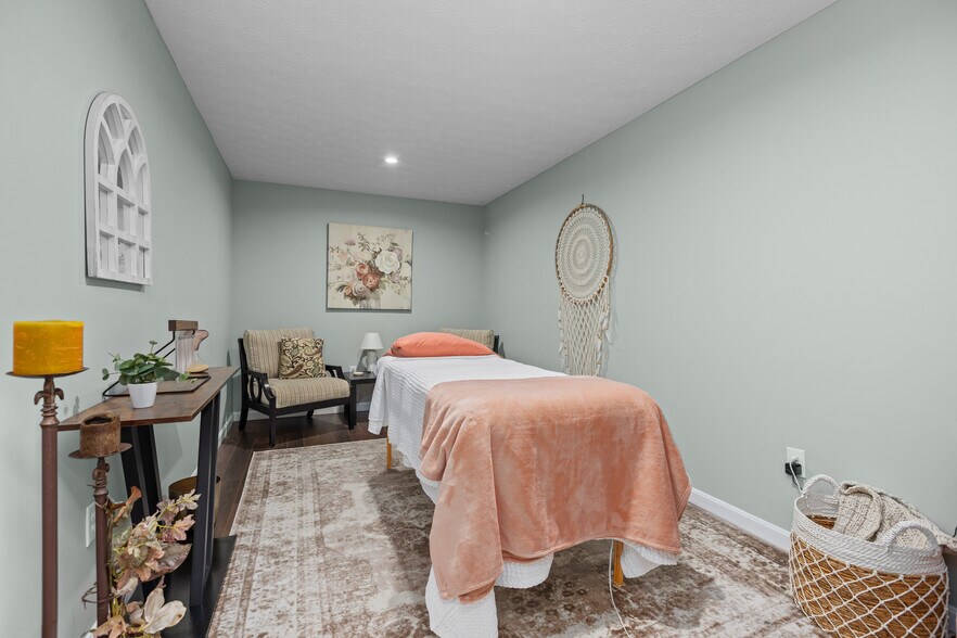 More Photos Of 206 Alexander Ave, Strabane Medical For Sale