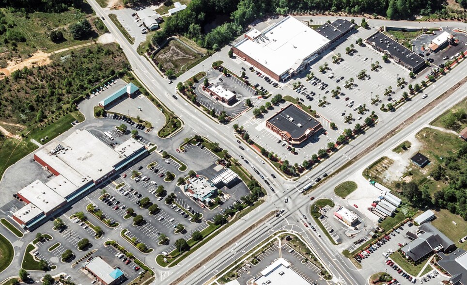 More Photos Of 8105 Fayetteville Rd, Fuquay Varina Unknown For Lease
