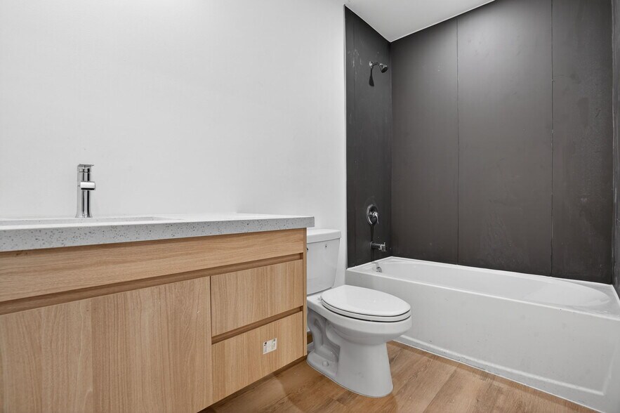 More Photos Of 1515 N Redland Rd, Homestead Specialty For Sale