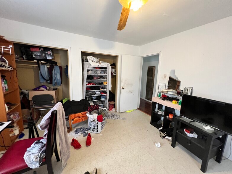 More Photos Of 2602 E Crosstimbers St, Houston Apartments For Sale
