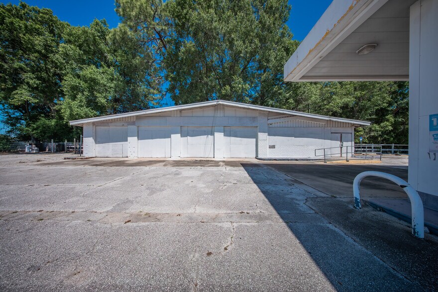 More Photos Of 3511 Emerson St, Jacksonville Land For Lease
