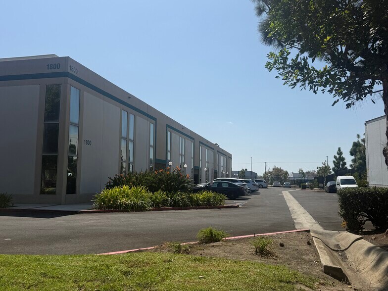 More Photos Of 1800 E Garry Ave, Santa Ana Office For Sale
