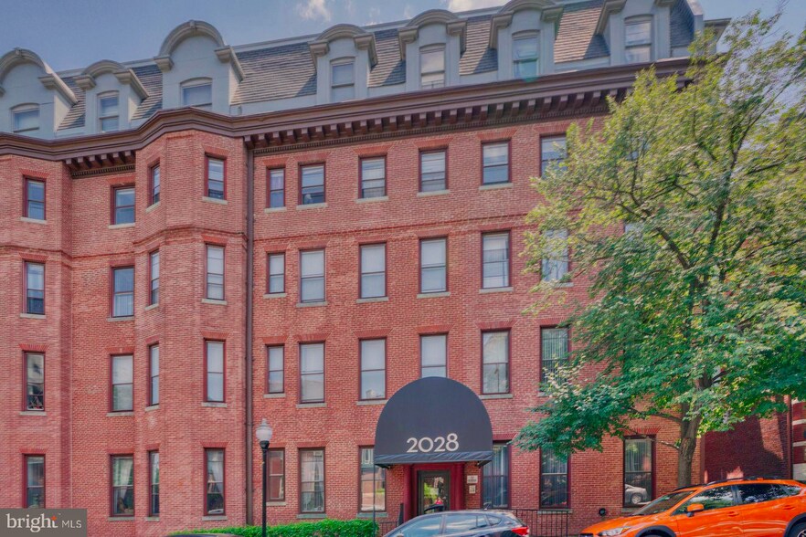 More Photos Of 2028 Mount Royal Ter, Baltimore Apartments For Sale