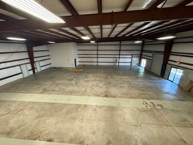 More Photos Of 6334 Philips Hwy, Jacksonville Light Distribution For Lease