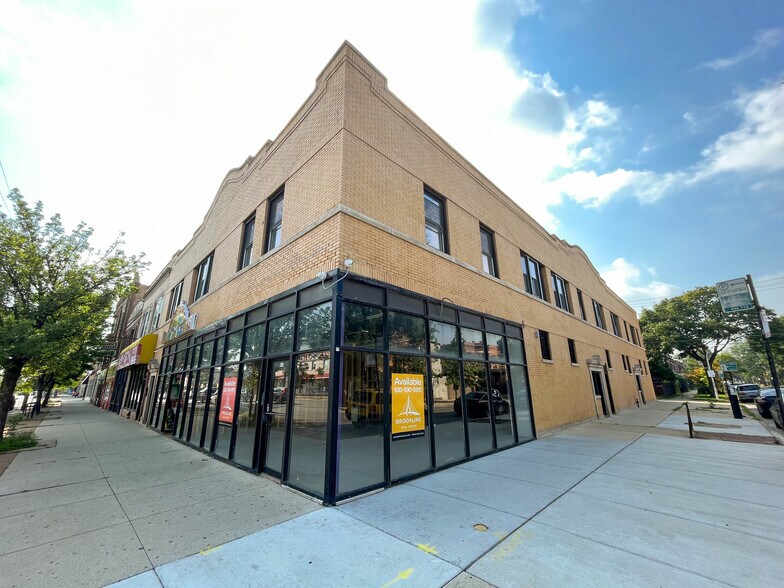 More Photos Of 3855 W Fullerton Ave, Chicago Storefront Retail Office For Lease