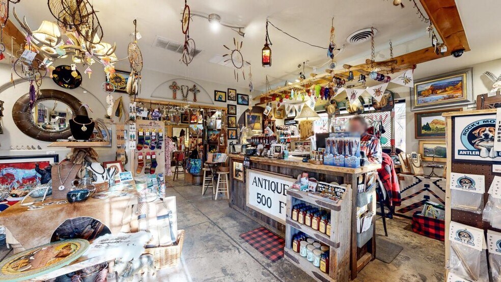 More Photos Of 160 E Main St, Lyons Restaurant For Sale