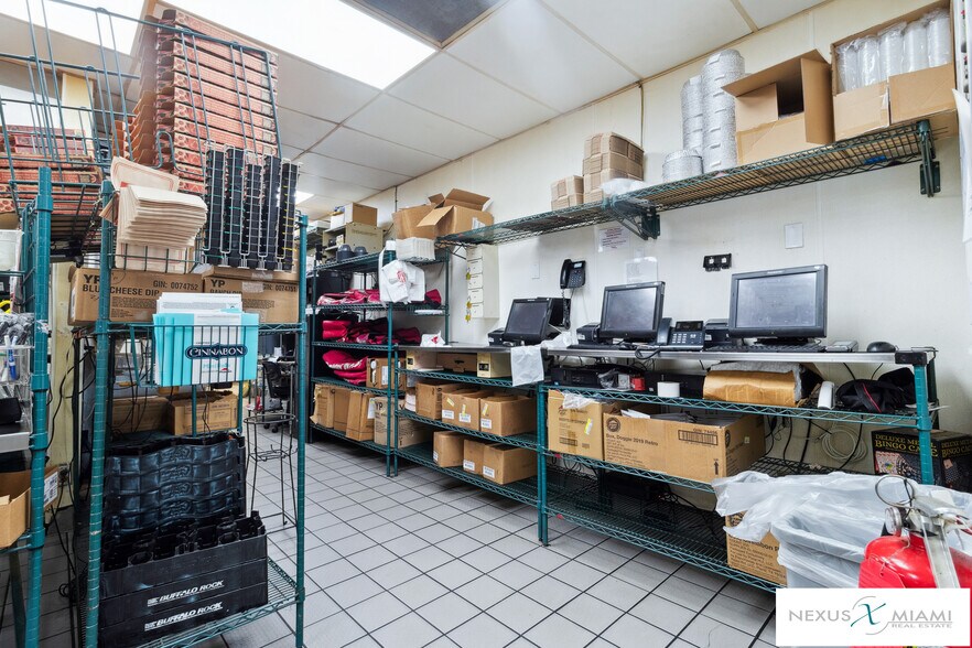 More Photos Of 2185 Post Oak, Marianna Fast Food For Sale