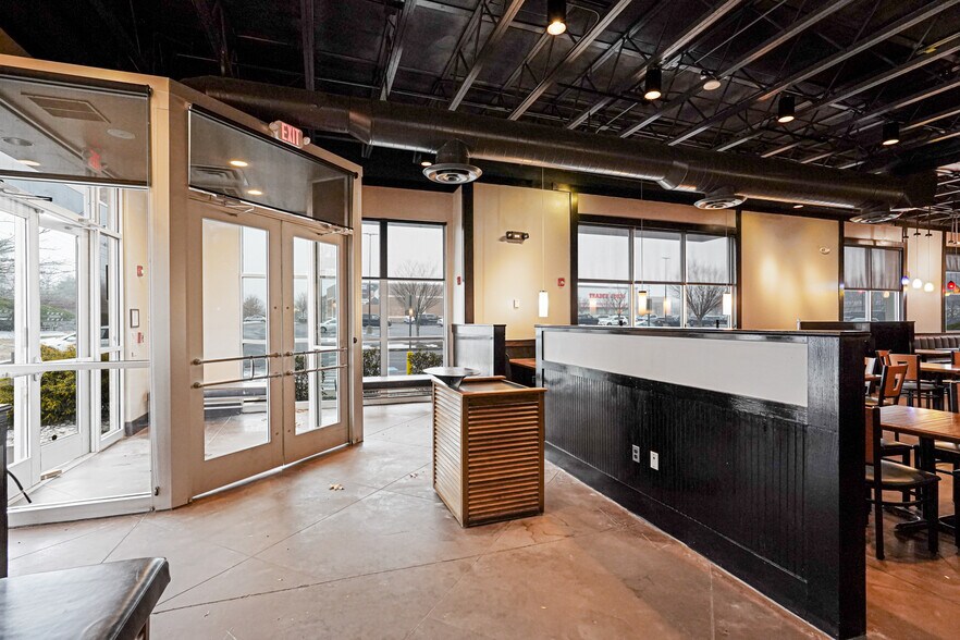 More Photos Of 208-240 Fortune Blvd, Milford Unknown For Lease