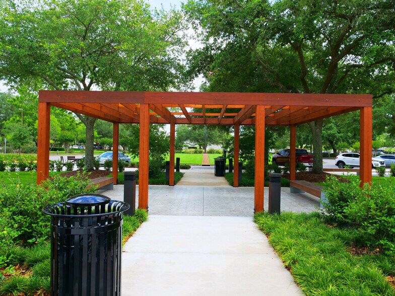 More Photos Of 6737 Southpoint Dr, Jacksonville Office For Lease