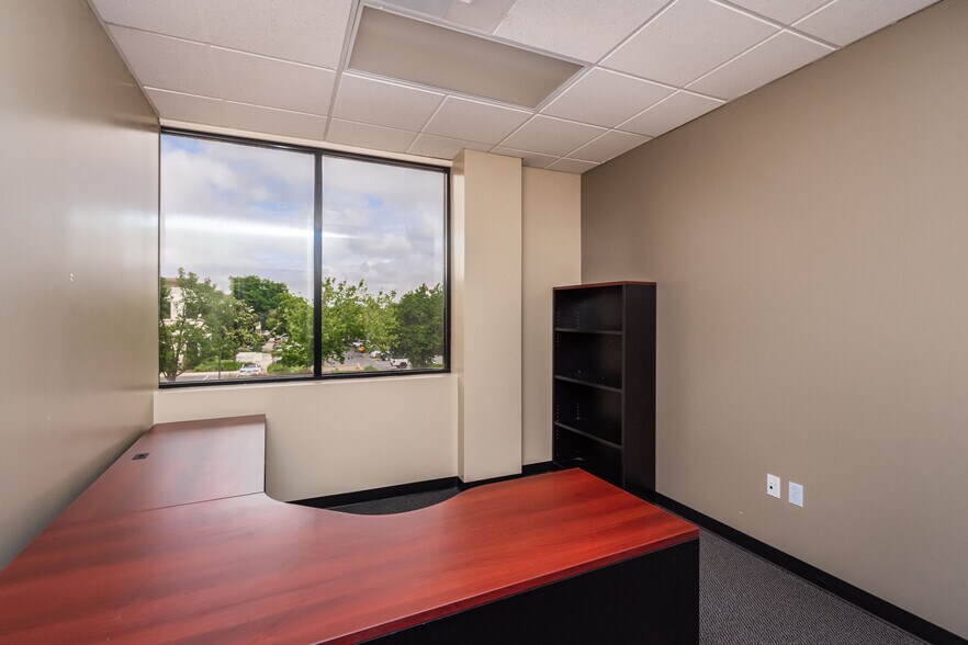 More Photos Of 9401 E Stockton Blvd, Elk Grove Coworking Space