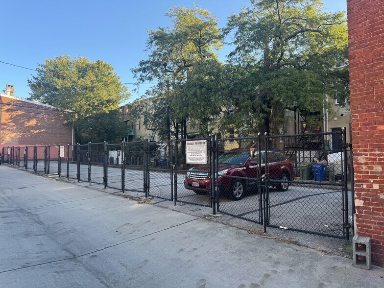 More Photos Of 2029-2031 Saint Paul St, Baltimore Apartments For Sale