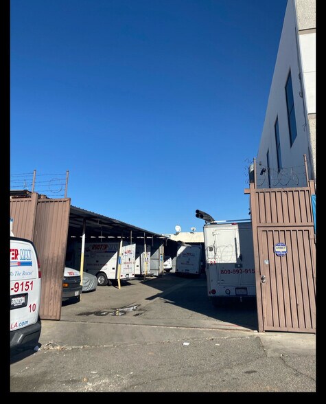 More Photos Of 7949 Ajay Dr, Sun Valley Warehouse For Lease