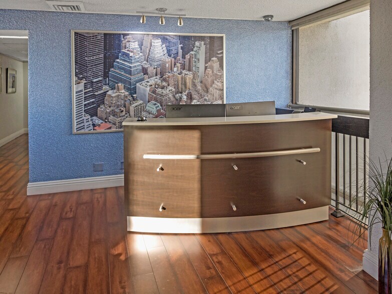 More Photos Of 8556 Florence Ave, Downey Loft Creative Space For Sale