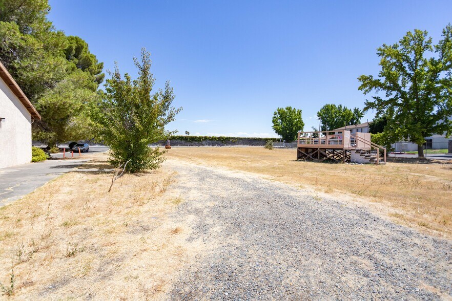 More Photos Of 7620 La Mancha Way, Sacramento Religious Facility For Sale