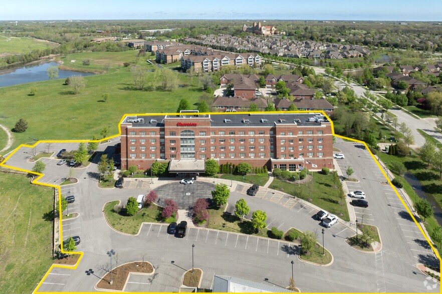 More Photos Of 1110 Willow Rd, Northbrook Hotel For Sale