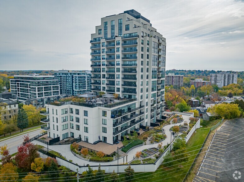 More Photos Of 150 Wellington St E, Guelph Apartments For Sale