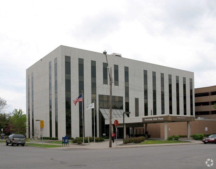 More Photos Of 701 S 25th Ave, Minneapolis Medical For Lease