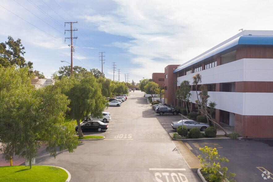 More Photos Of 357 Van Ness Way, Torrance Unknown For Lease